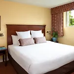 Park Lane Suites & Inn