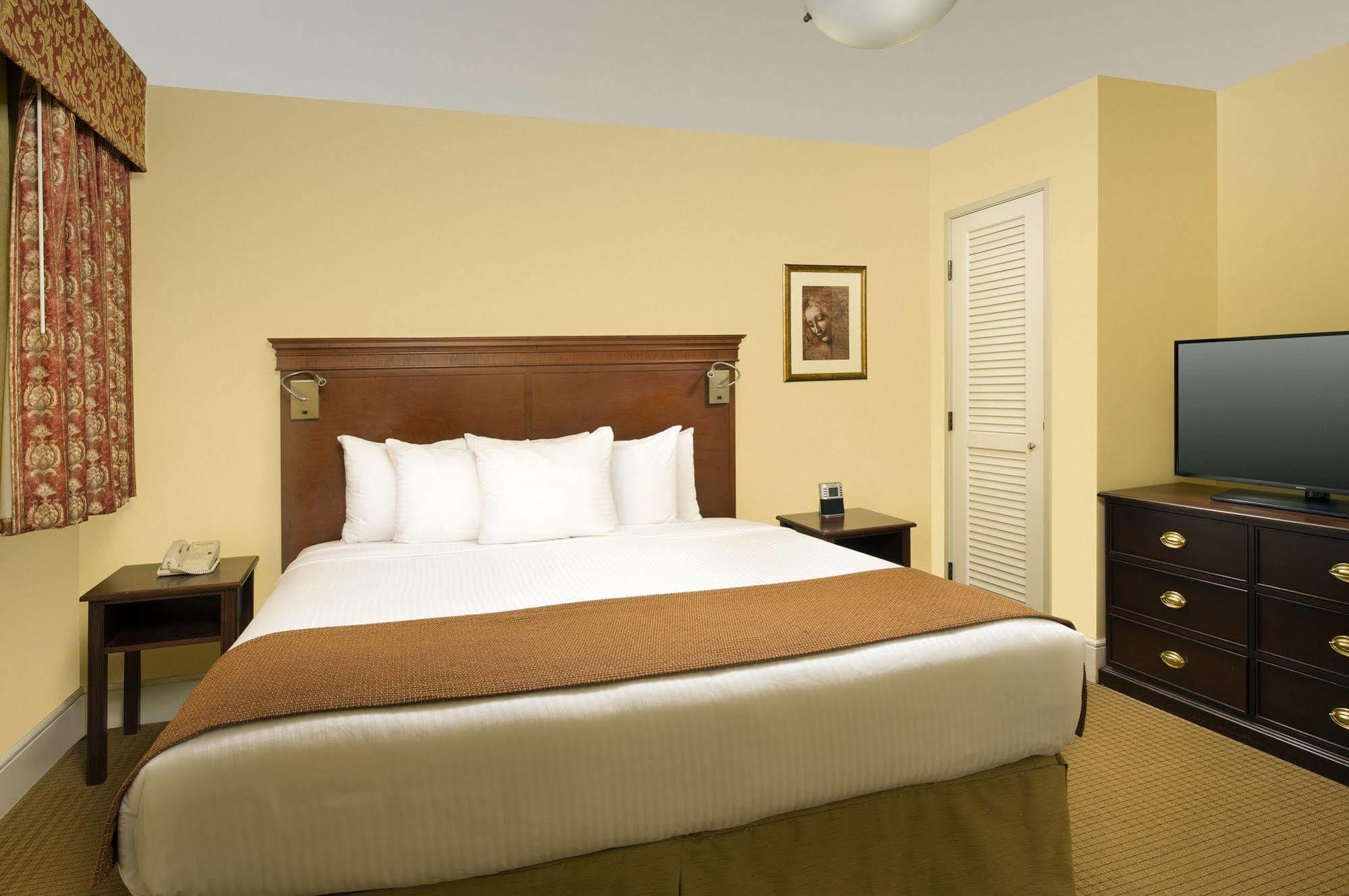 Hotel Park Lane &